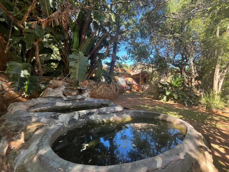 5 Bedroom Property for Sale in Protea Park North West
